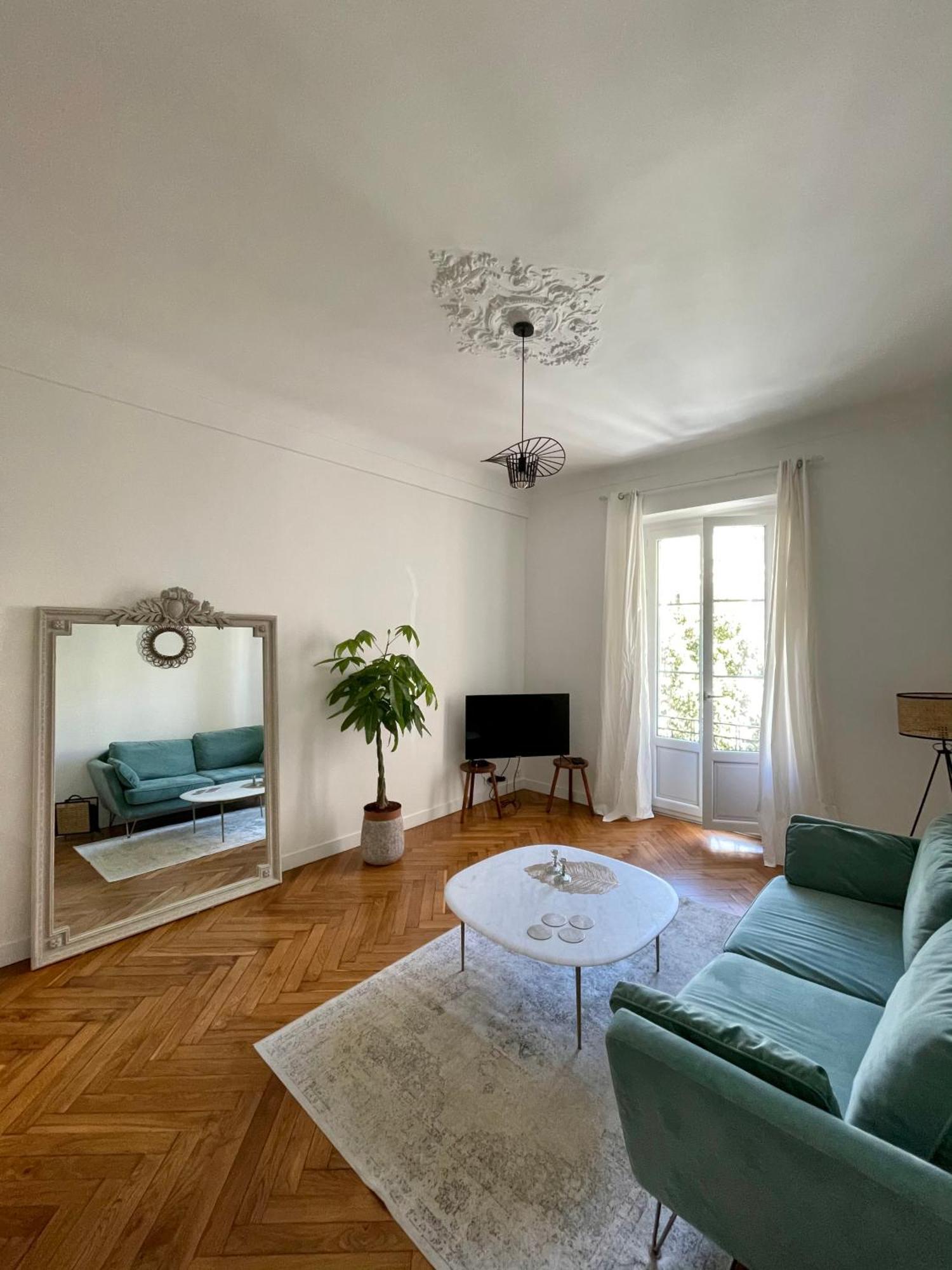 Appartement Nicois Au Coeur Du Triangle D'Or نيس المظهر الخارجي الصورة